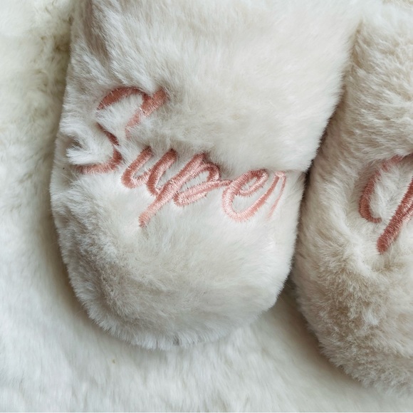 NWT Super Mom Slippers - Picture 5 of 12